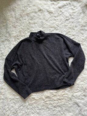 Forever 21 Women's Charcoal Gray Turtleneck Sweater